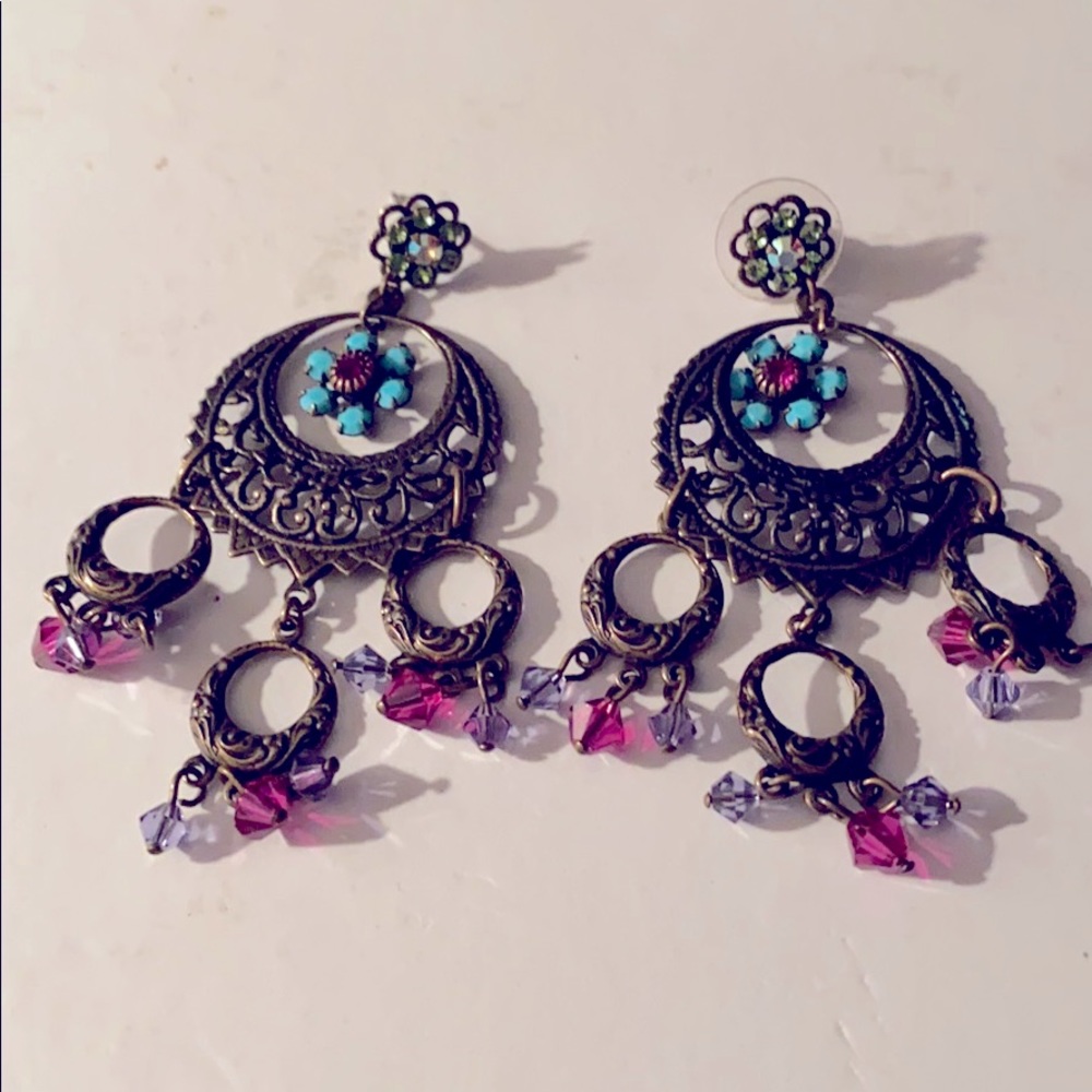Stunning Liz Palacios dangle post earrings